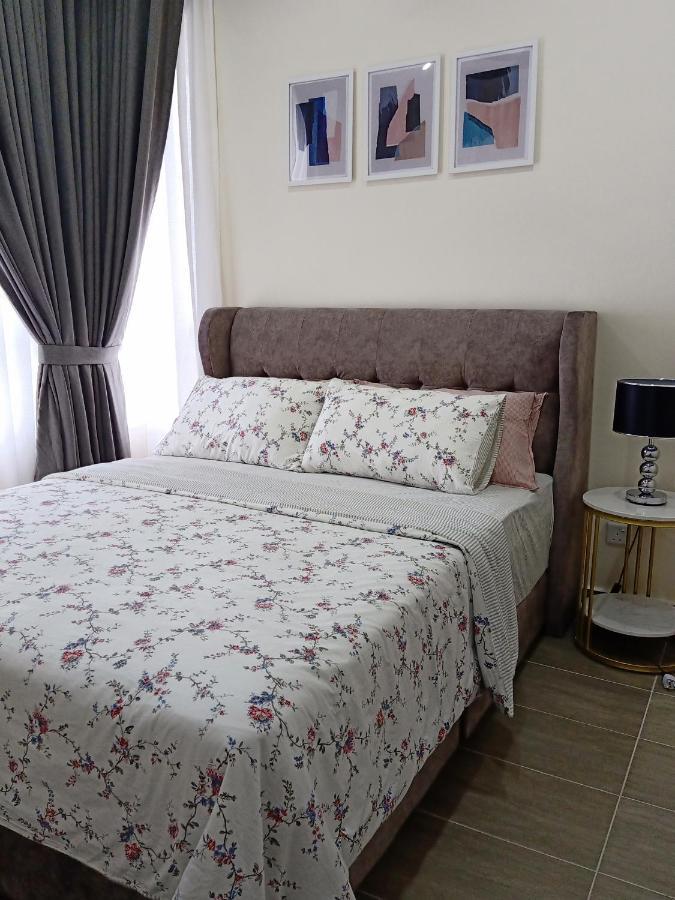 Al Zahra Homestay By Troika Kota Bharu "Stay In Style, Sleep In Comfort" Екстериор снимка